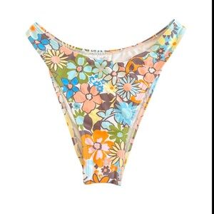 wild fable Women’s Bikini Bottom with Multicolor Floral Size Medium